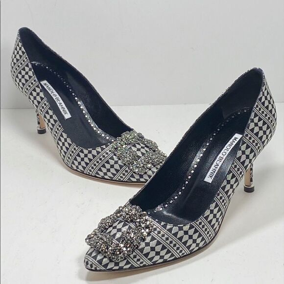 Manolo Blahnik Hangisi 70 Embellished Print Pumps - Picture 2 of 12